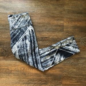 Lululemon cropped leggings